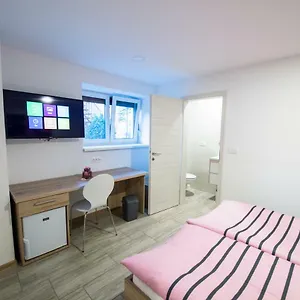 3* Vendégház Ursa