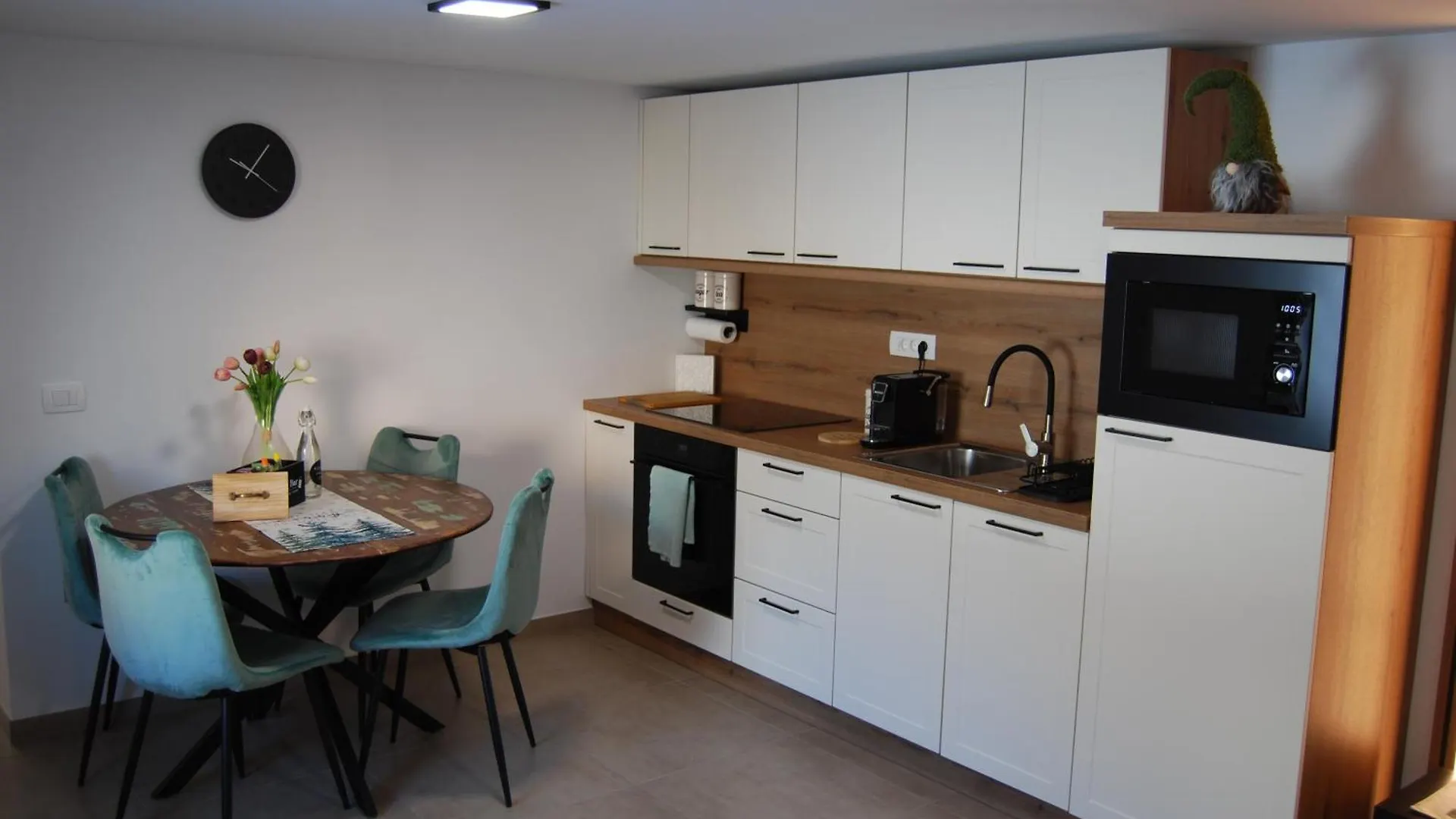 Apartment Slosarjeva Hisa Preddvor